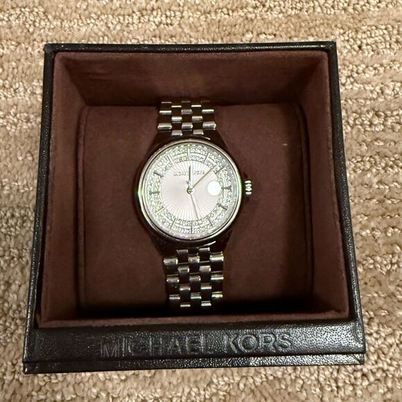 Michael Kors Women’s Silver Watch with Gems - Picture 2 of 6